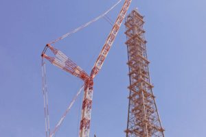 GHHL installs first 200-metre flare with the Terex CC 8800-1 crane