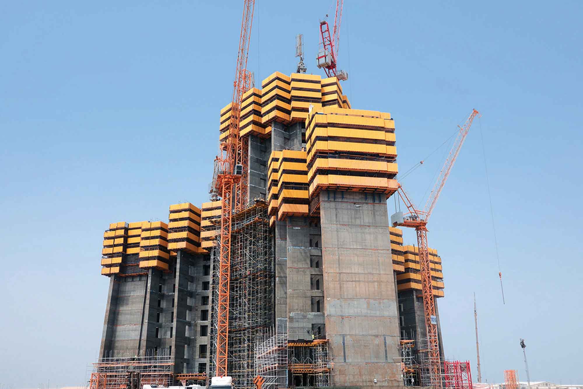 Schwing pumps concrete at world’s tallest building