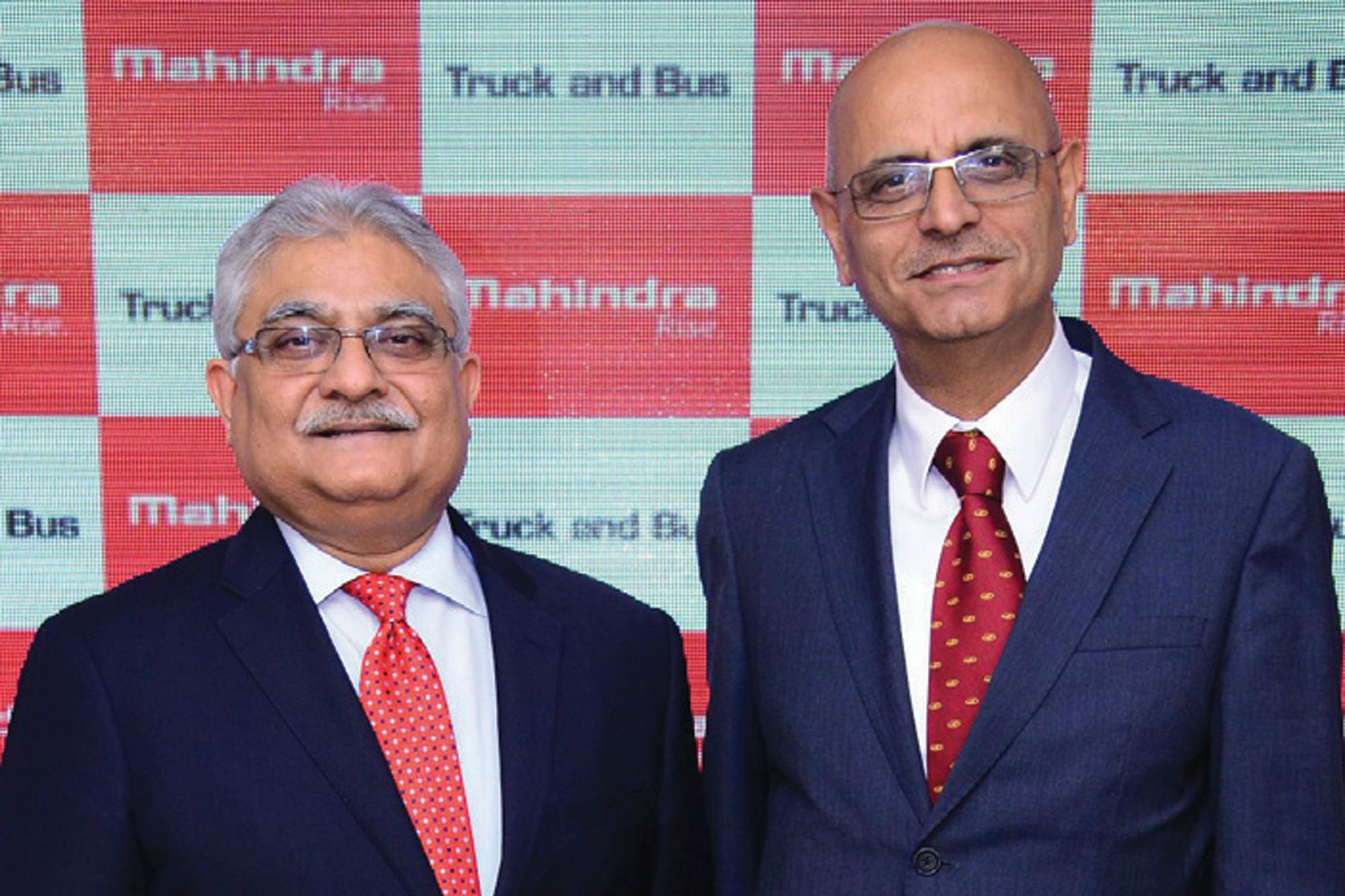 Mahindra launches service support for Indian trucking industry