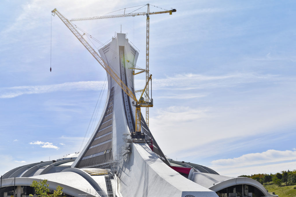 Montréal Olympic Stadium hosting highest tower crane in Canada