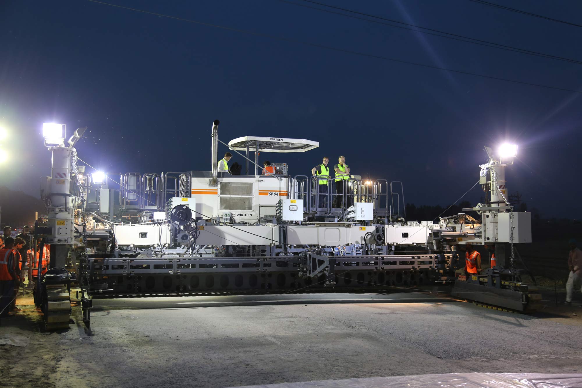 WIRTGEN: Paving high-quality concrete slabs