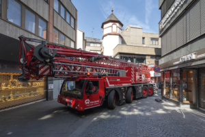 Liebherr MK 88 Plus as a space-saving marvel