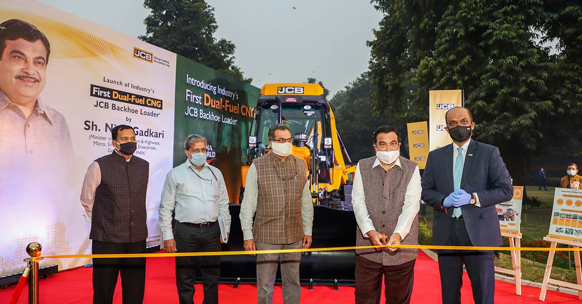 JCB India launches the industry’s first dual-fuel CNG Backhoe Loader in India