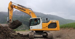 Liebherr crawler excavator R 926 G8 convinces SATP with its functional efficiency