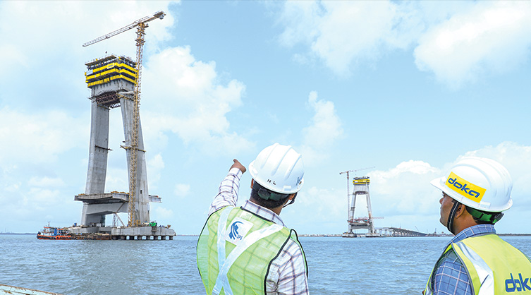 Doka India constructs 900-meters of cable stay bridge in Gujarat