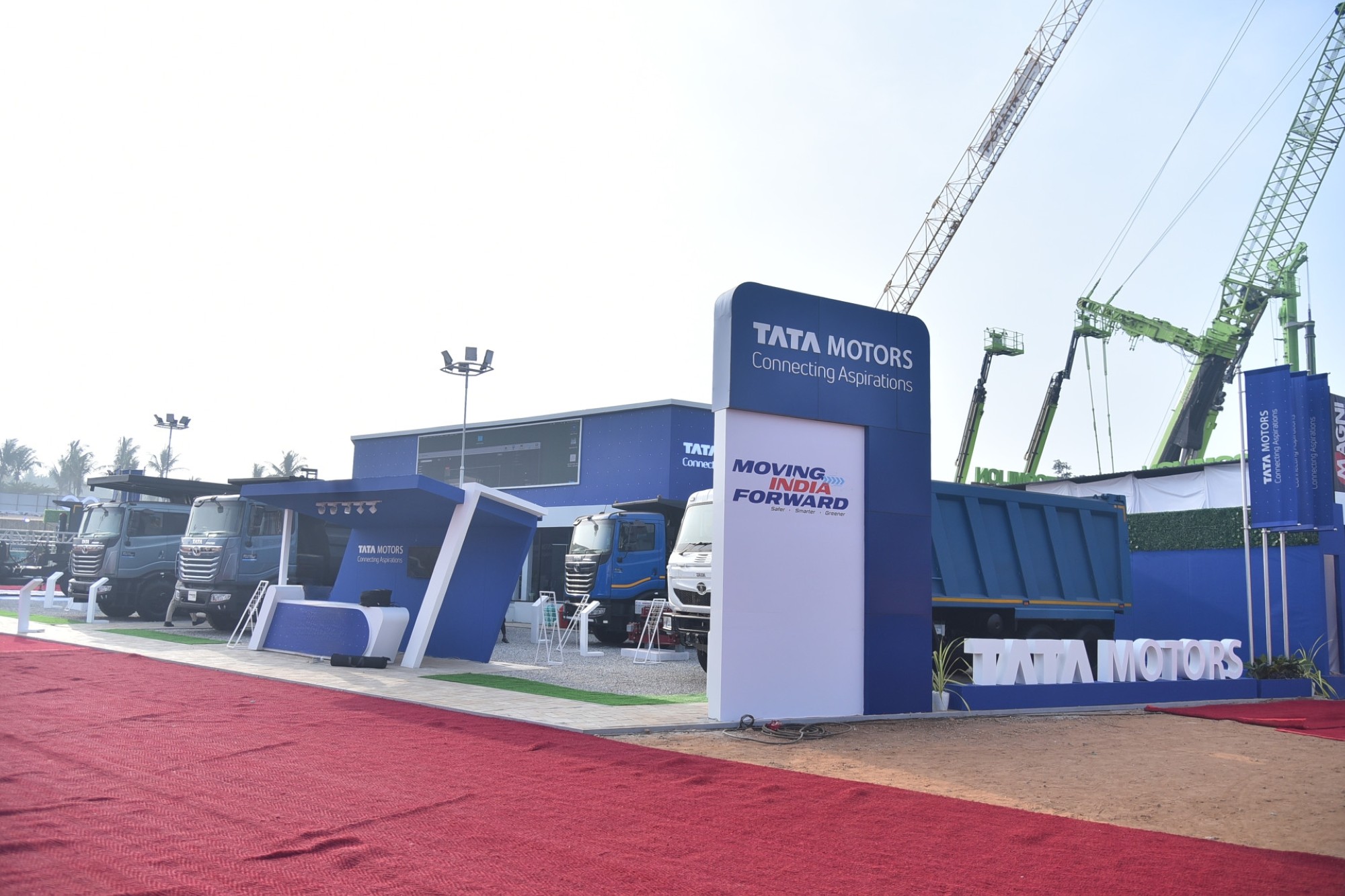 Tata motors leads the way LNG trucks, electric tippers, and advanced VX variants redefine industry standards in Excon 2023