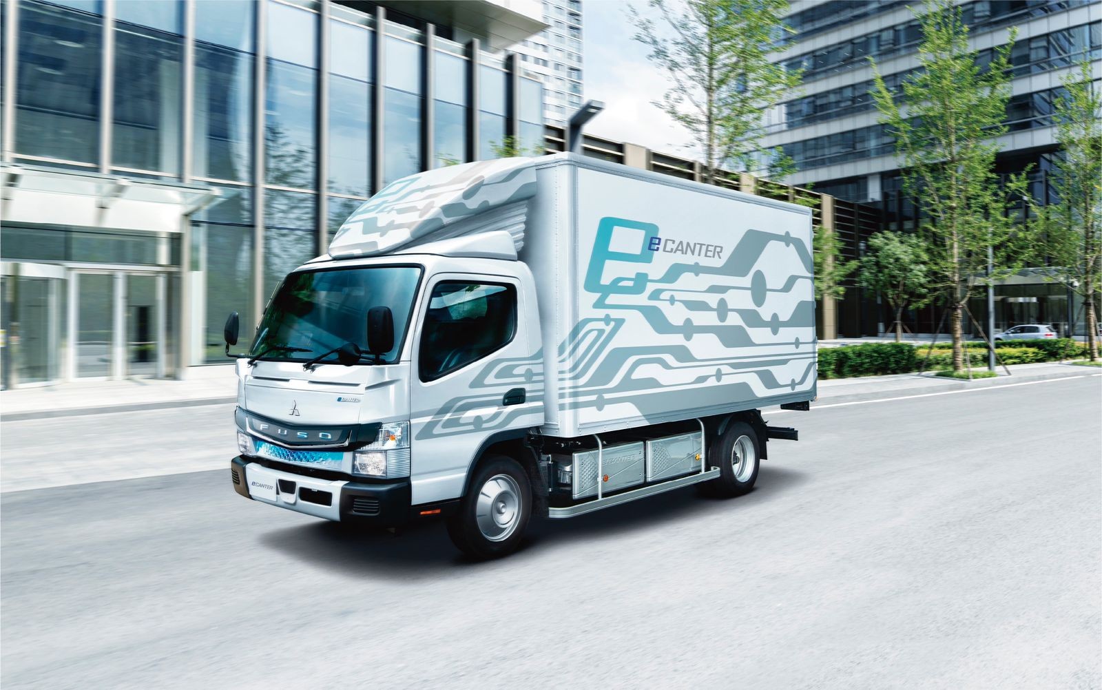 Daimler India Commercial Vehicles (DICV), the wholly-owned subsidiary of Daimler Truck AG (“Daimler Truck”) announced its foray into the Indian battery electric market with the all-electric, Next-Generation eCanter.