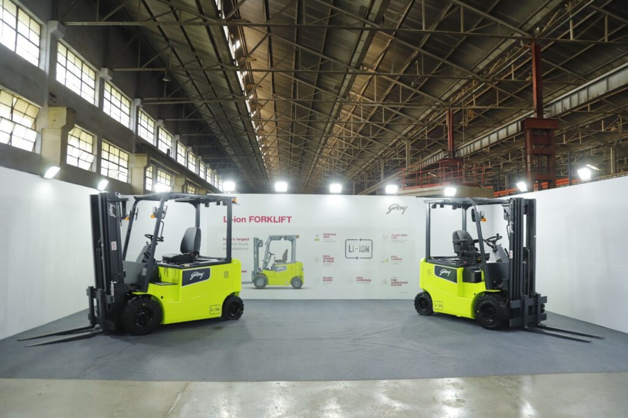 Godrej & Boyce launches first Lithium-Ion powered forklift truck in India _ B2B